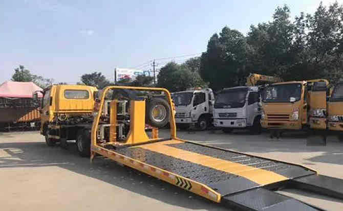凌云汽车中途维修案例